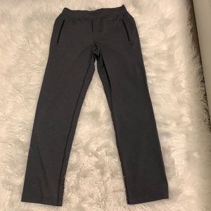 Lulumelon Men’s Discipline pants size Medium